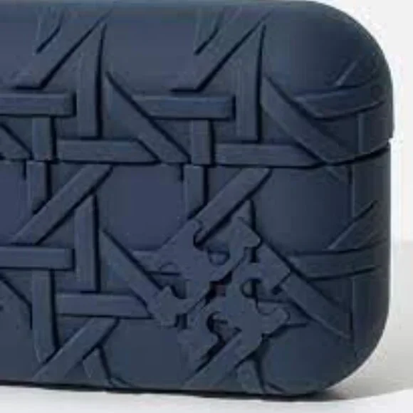 TORY BURCH $98 155653 Silicone Airpods Pro Case Navy NWT! - Picture 3 of 4